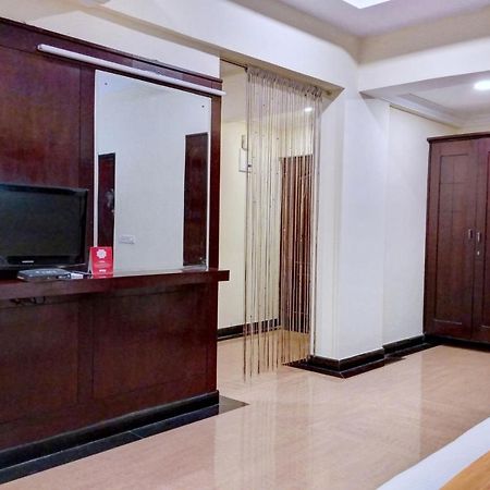 Oyo 10437 Hotel Hibiscus Inn Bangalore Esterno foto