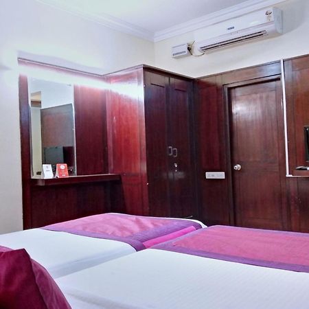 Oyo 10437 Hotel Hibiscus Inn Bangalore Esterno foto