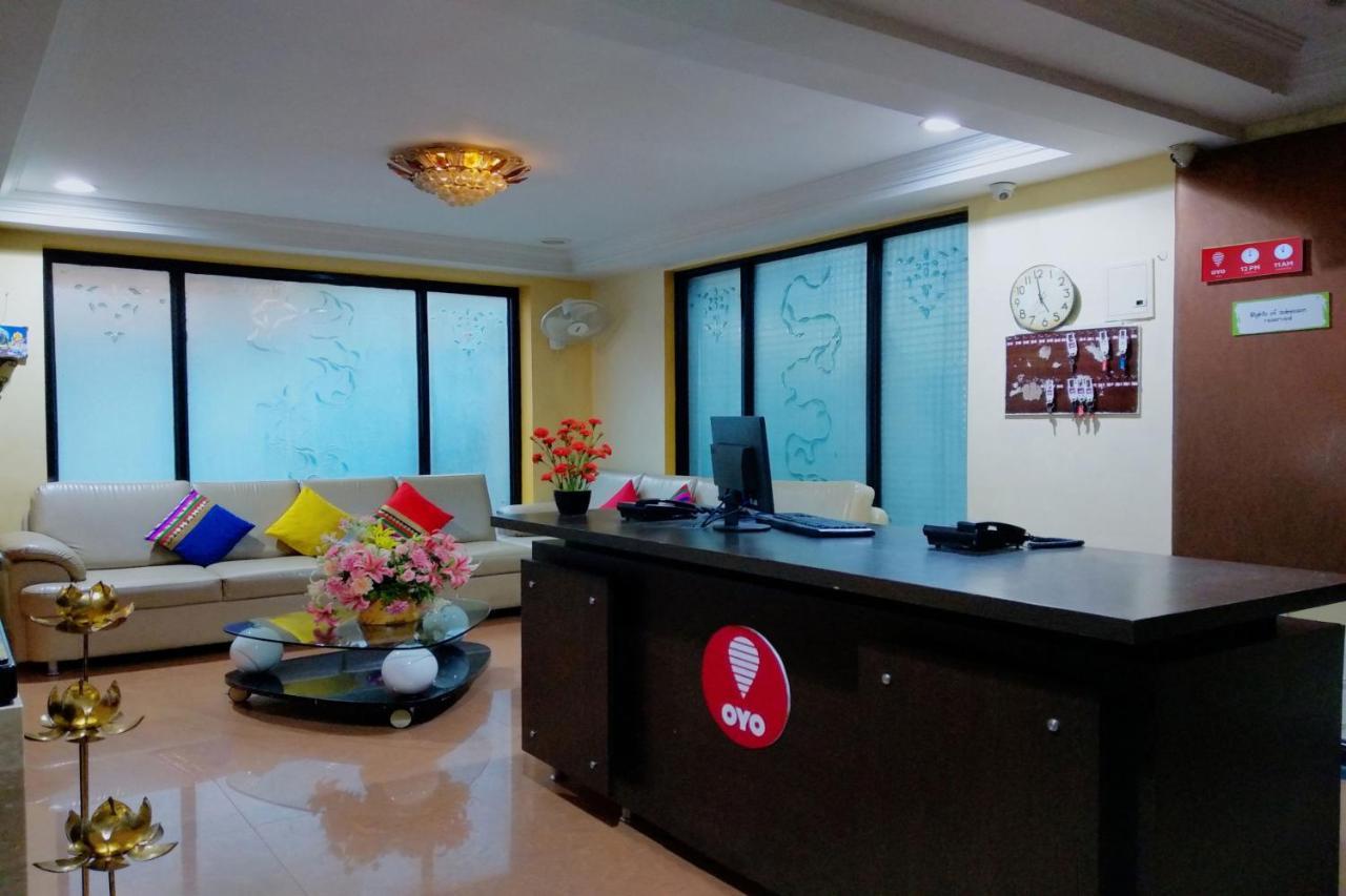 Oyo 10437 Hotel Hibiscus Inn Bangalore Esterno foto