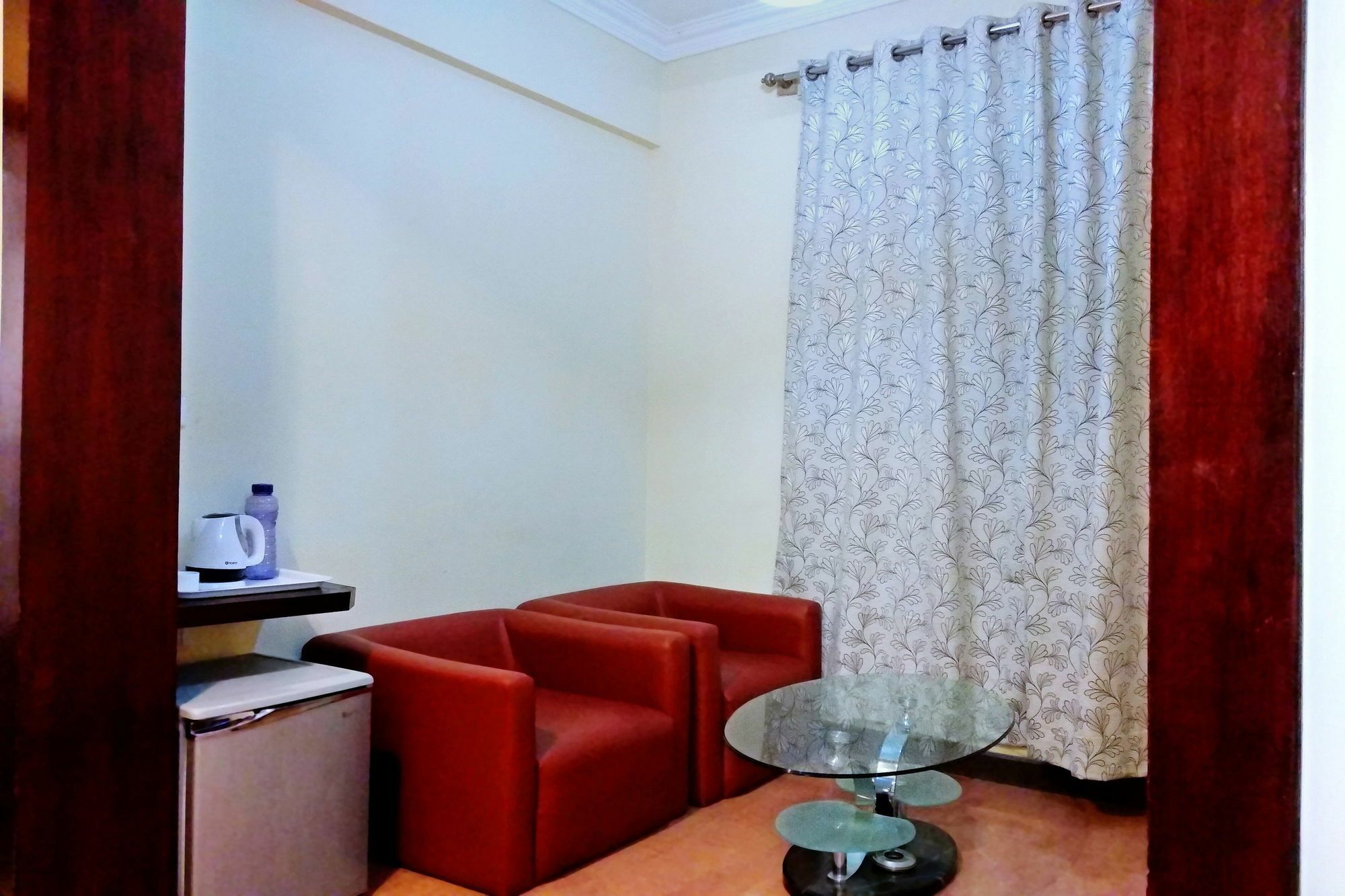 Oyo 10437 Hotel Hibiscus Inn Bangalore Esterno foto