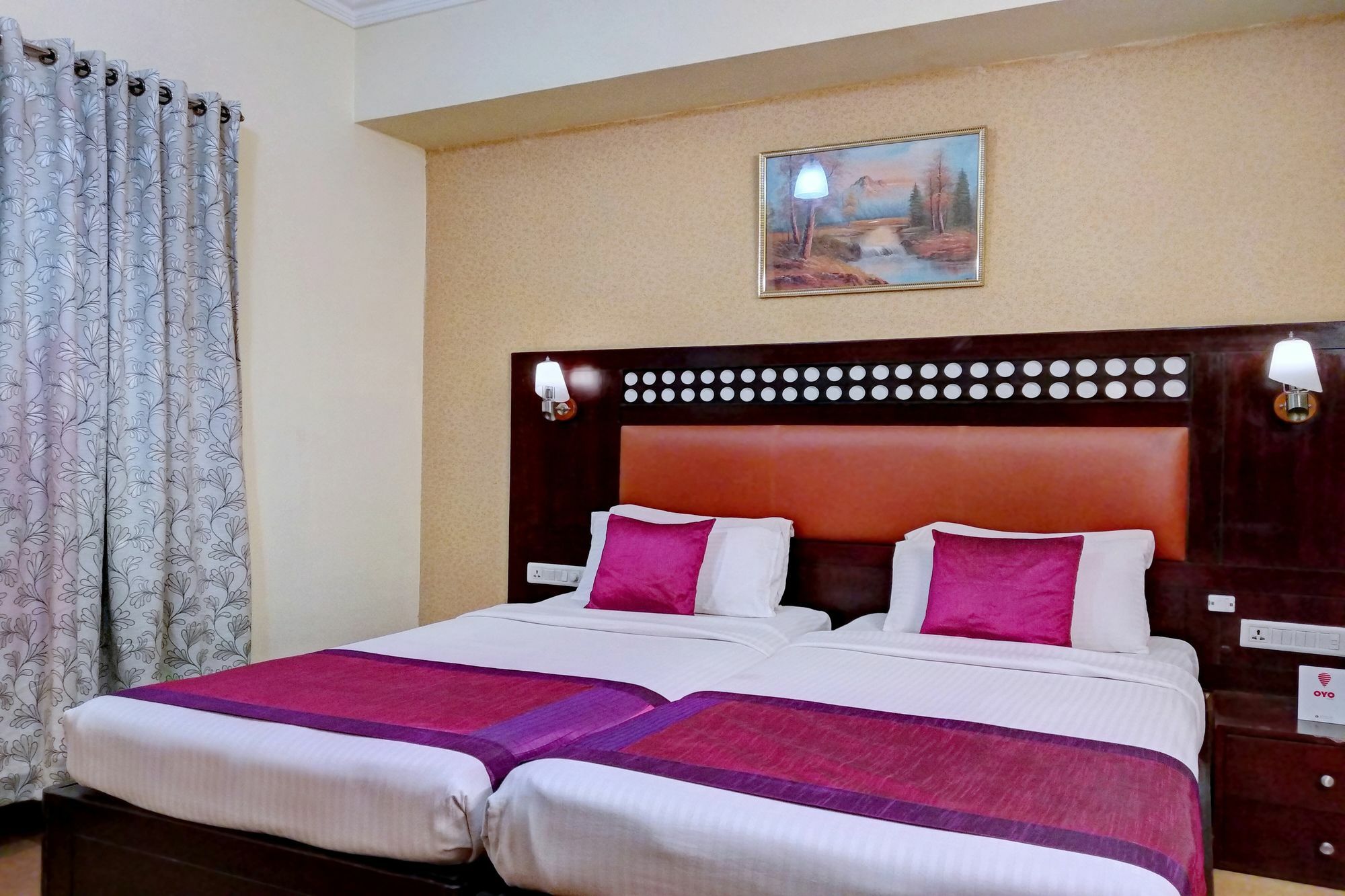 Oyo 10437 Hotel Hibiscus Inn Bangalore Esterno foto