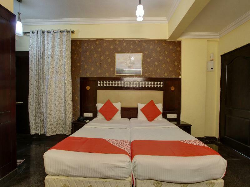Oyo 10437 Hotel Hibiscus Inn Bangalore Esterno foto