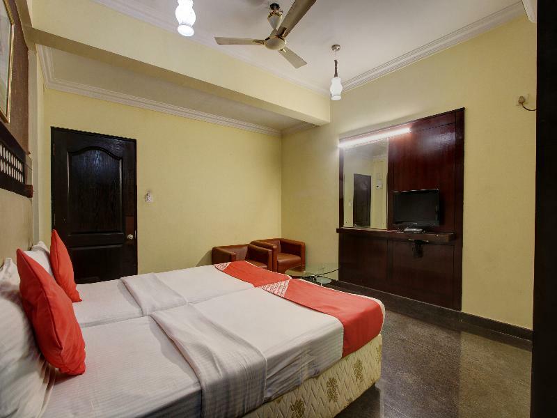 Oyo 10437 Hotel Hibiscus Inn Bangalore Esterno foto