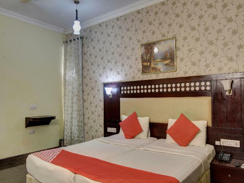 Oyo 10437 Hotel Hibiscus Inn Bangalore Esterno foto