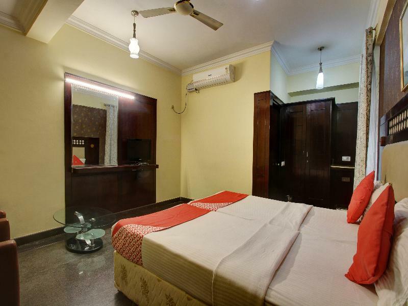 Oyo 10437 Hotel Hibiscus Inn Bangalore Esterno foto